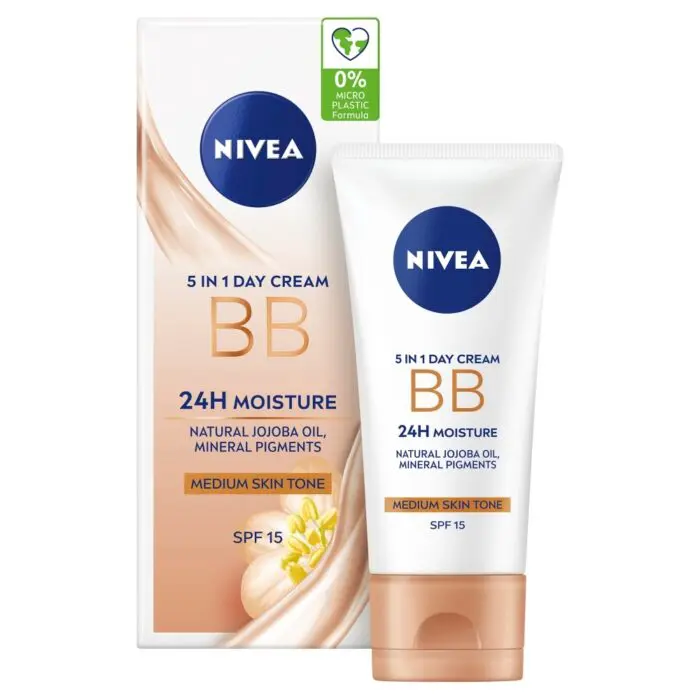 NIVEA Nivea® Skrášľujúci hydr. denný BB krém 5v1 pre stredný až tmavší odtieň  OF15, 50ml